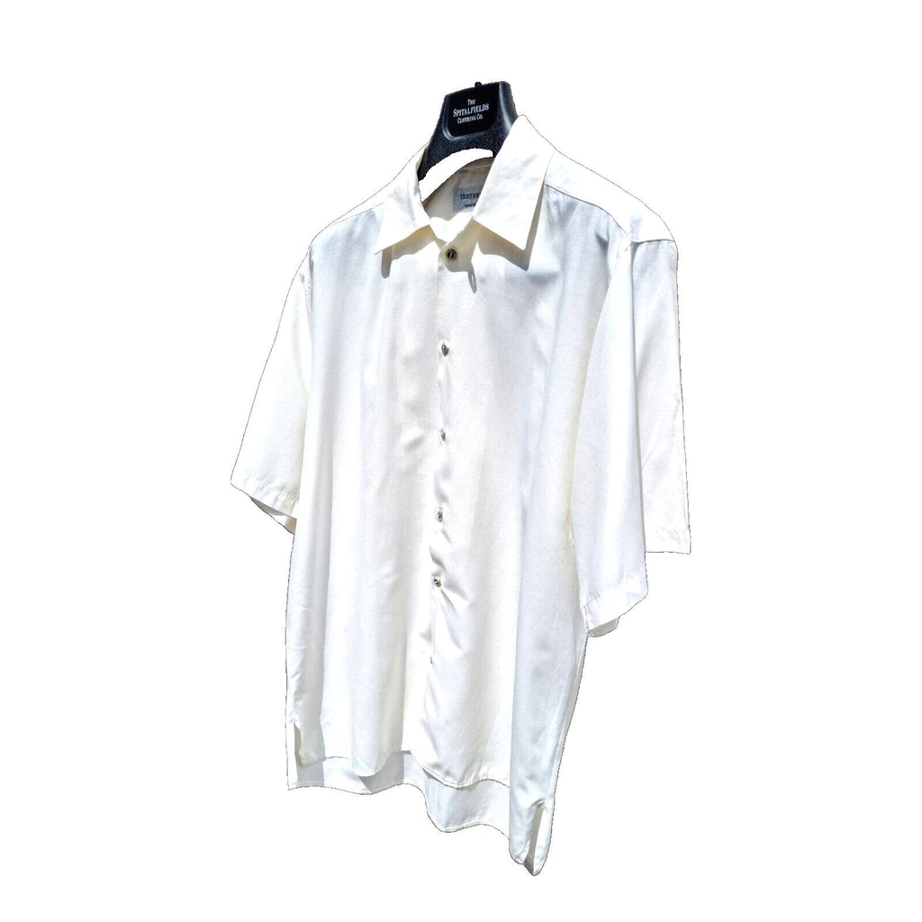 Yesterday's Men's Shirt Short Sleeve  42"-44" Chest 15" Collar Size Large