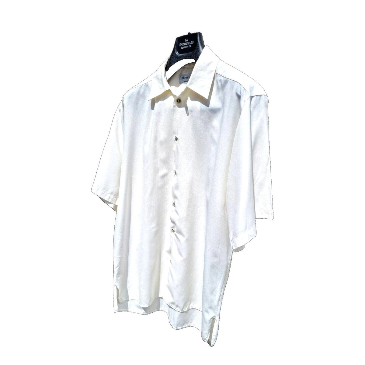 Yesterday's Men's Shirt Short Sleeve  42"-44" Chest 15" Collar Size Large