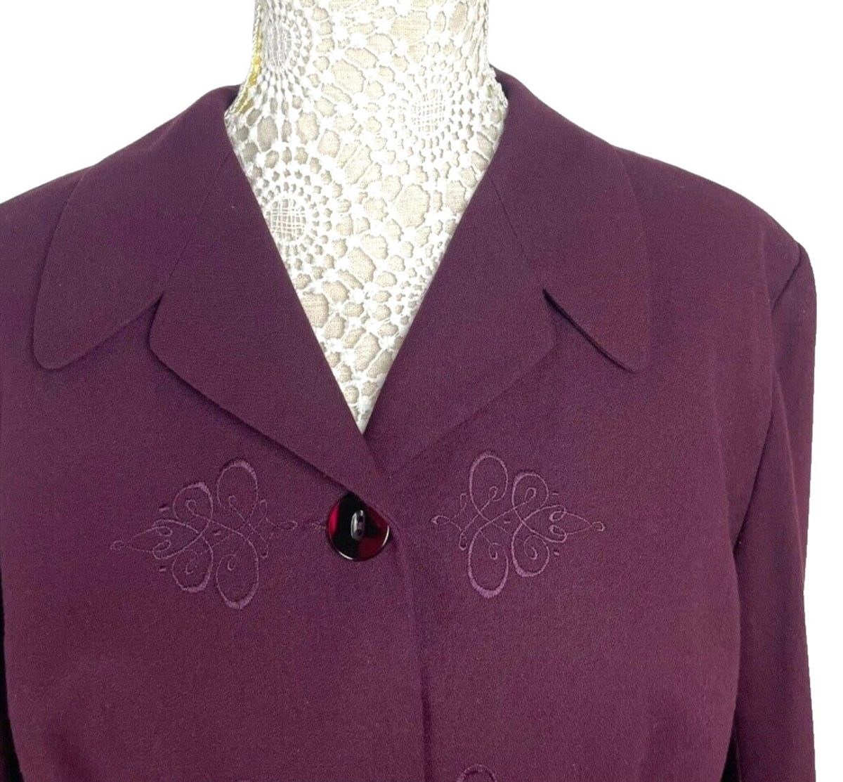 Detail Premium Collection Burgundy Vintage Cropped Blazer Jacket Women's Size 18
