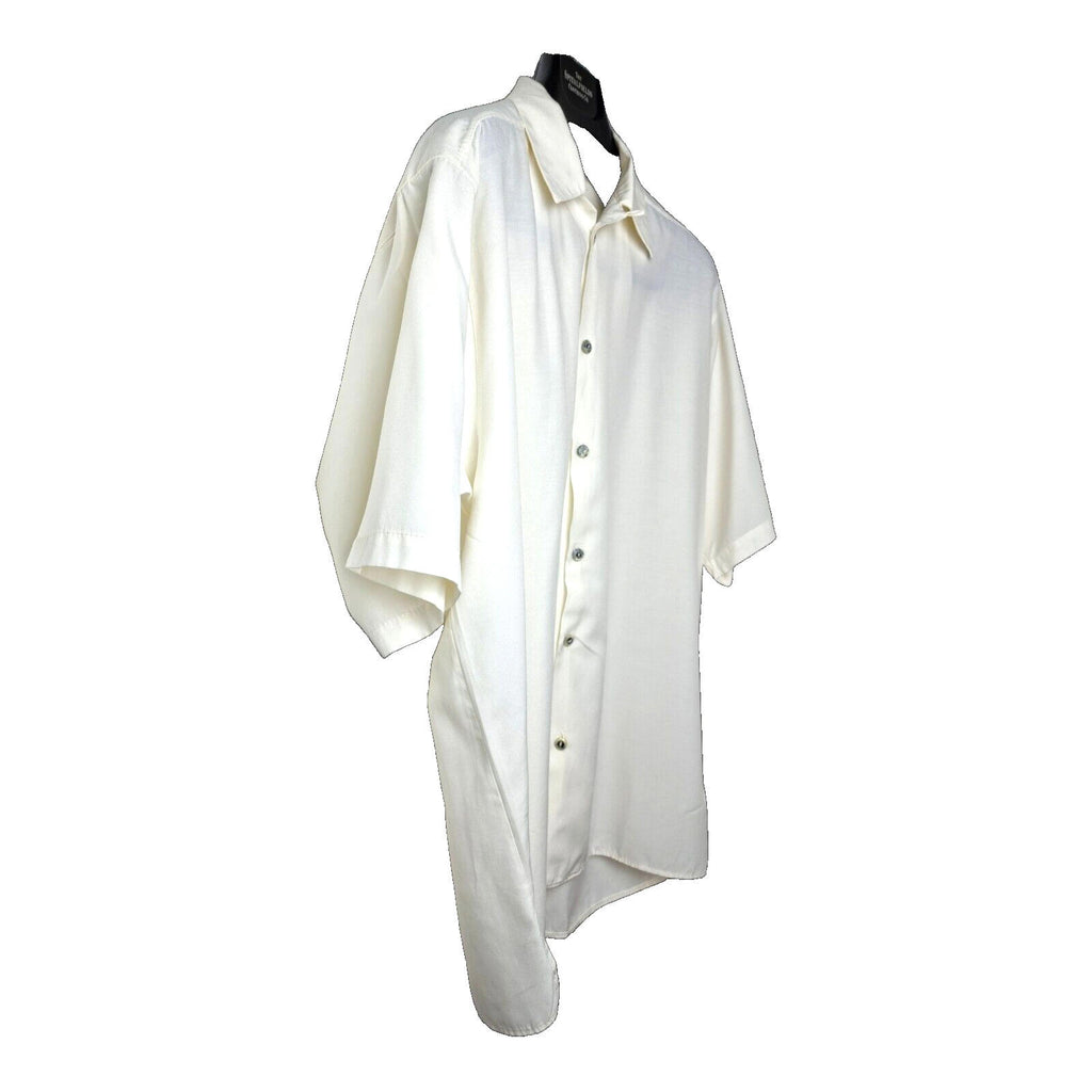 Yesterday's Men's Shirt Short Sleeve  42"-44" Chest 15" Collar Size Large