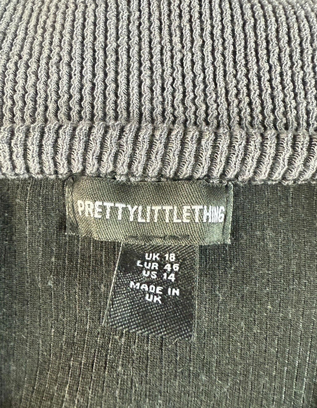 Pretty Little Thing Gray Pretty Little Thing Grey Ribbed Crop top Long Sleeve Women's UK Size 16
