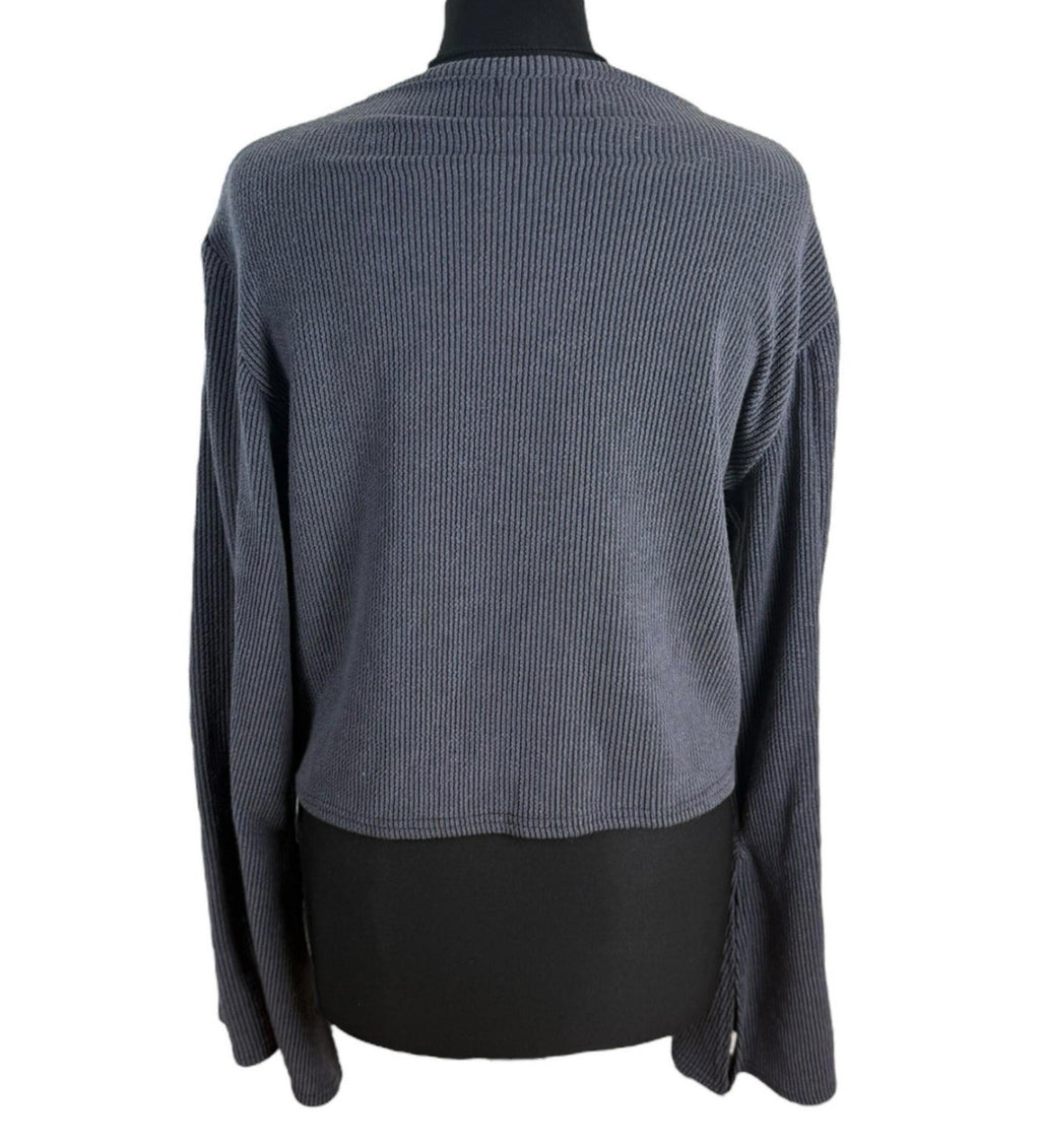 Pretty Little Thing Gray Pretty Little Thing Grey Ribbed Crop top Long Sleeve Women's UK Size 16