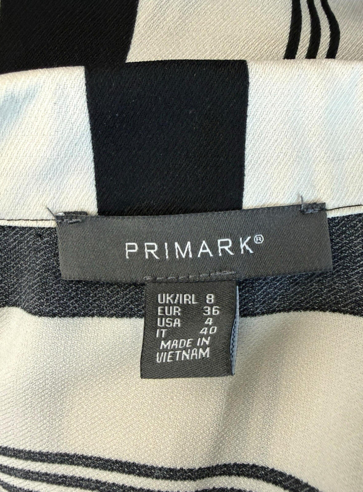 Primark Cropped Shirt Women’s UK Size 8 Bold Monochrome Stripe & Front Pockets