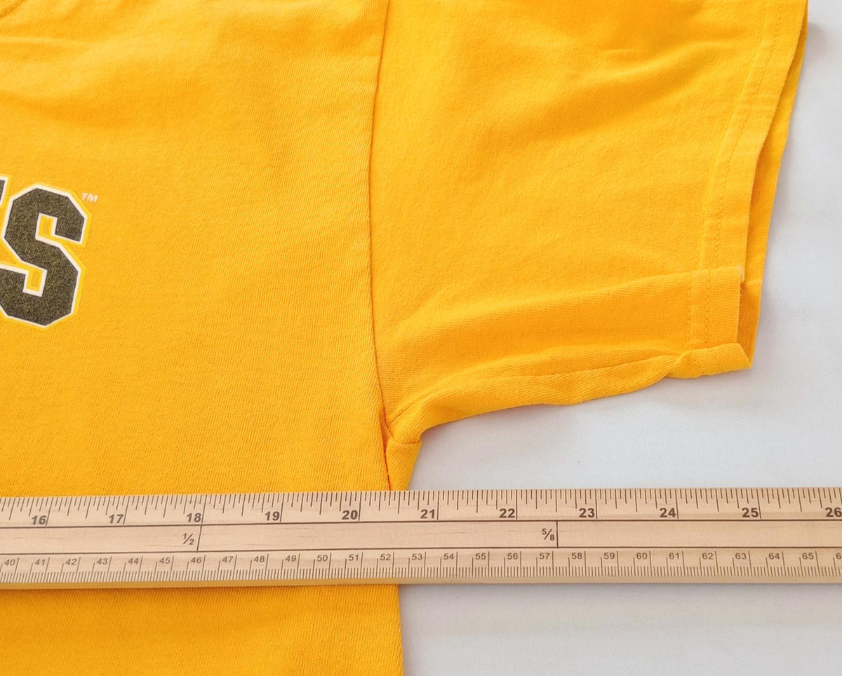 Gildan Yellow Hawkeyes Football Graphic Print T-Shirt Men's UK Size S Yellow 100% Cotton