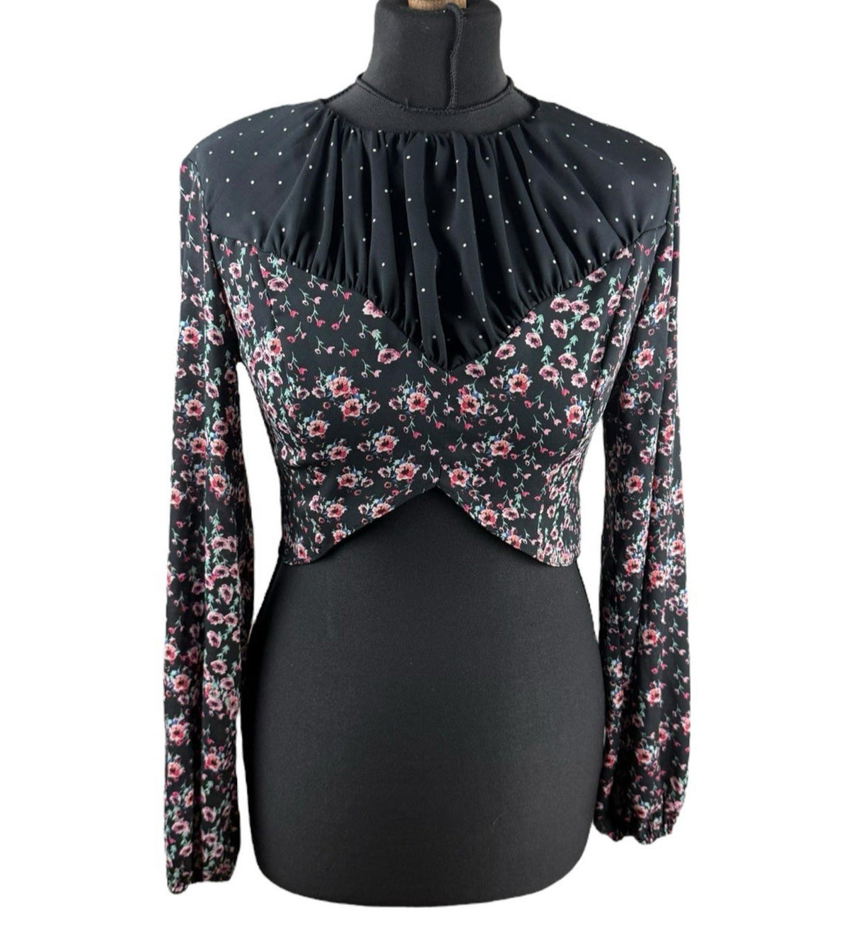 Topshop Black Floral Crop Top Backless High Neck Long Sleeve Women's UK Size 10