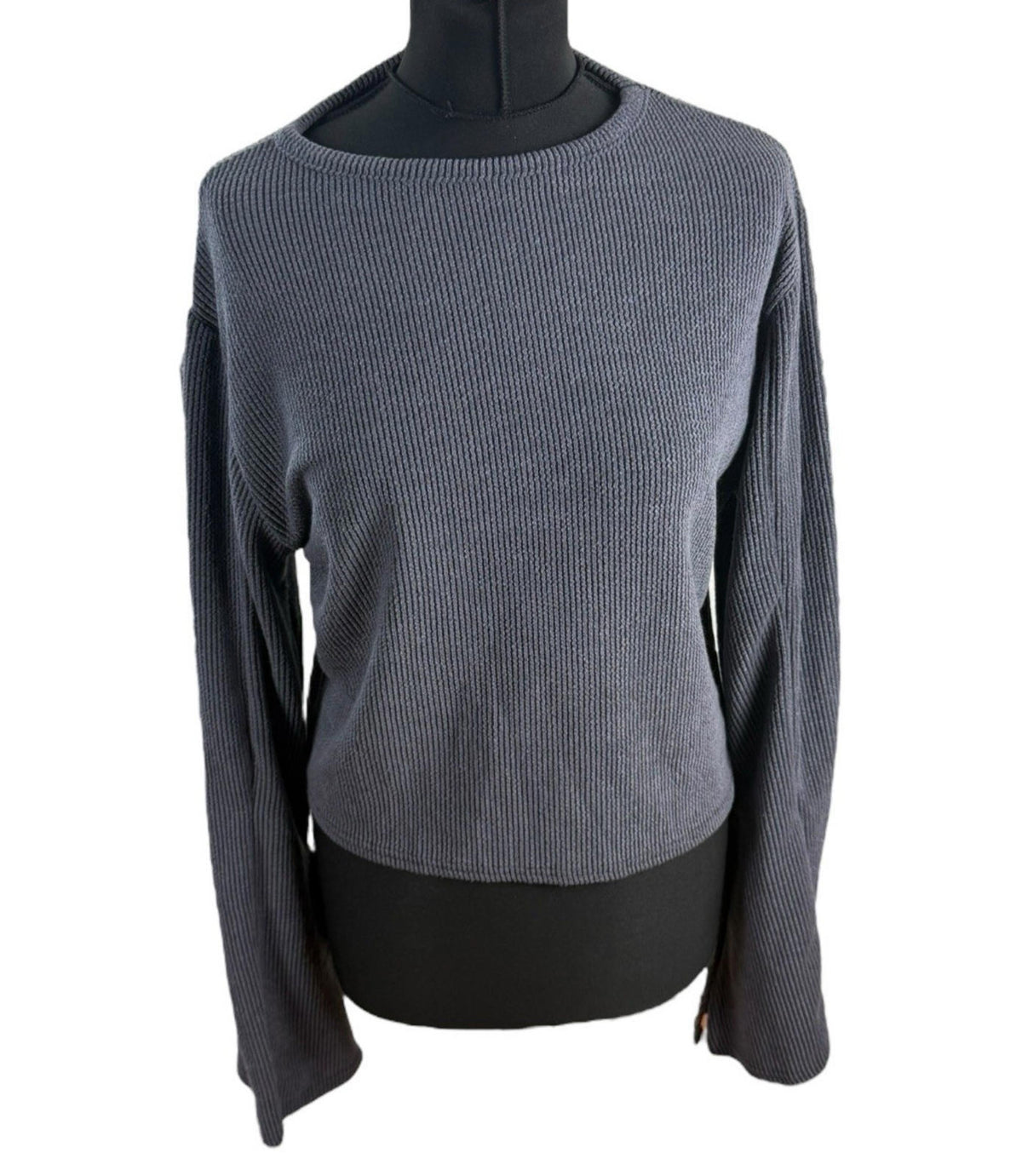 Pretty Little Thing Gray Pretty Little Thing Grey Ribbed Crop top Long Sleeve Women's UK Size 16