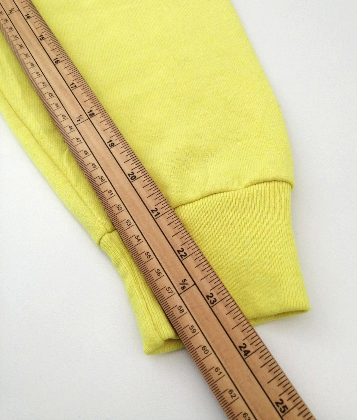 JERZEES Yellow Boston BSSC Champions Hoodie Men's Size M Yellow Jersey Hooded Pockets Sports