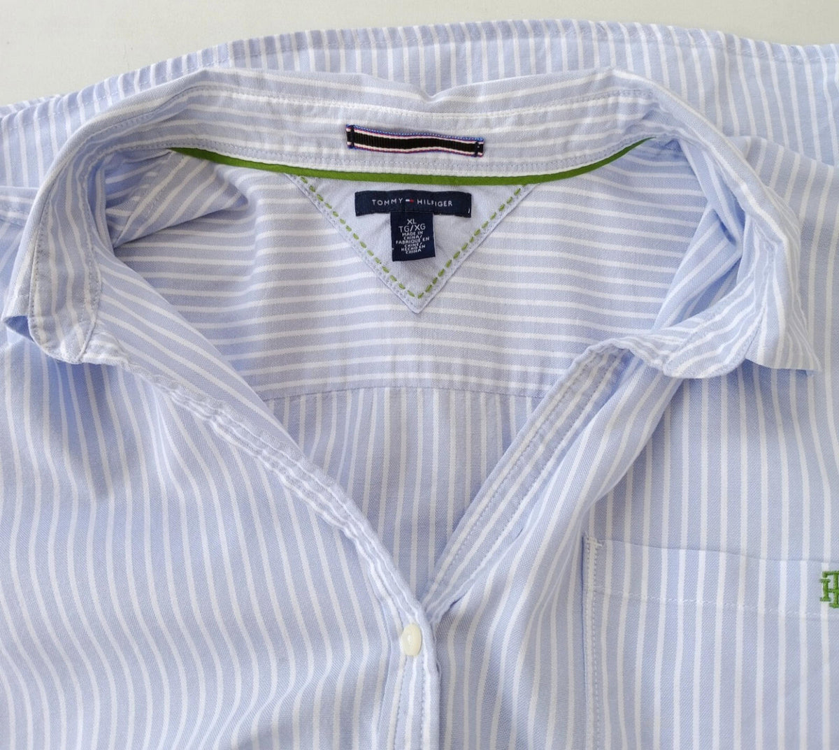 Tommy Hilfiger Shirt Men's UK Size XL Blue Striped Long Sleeve Pockets Easy Care