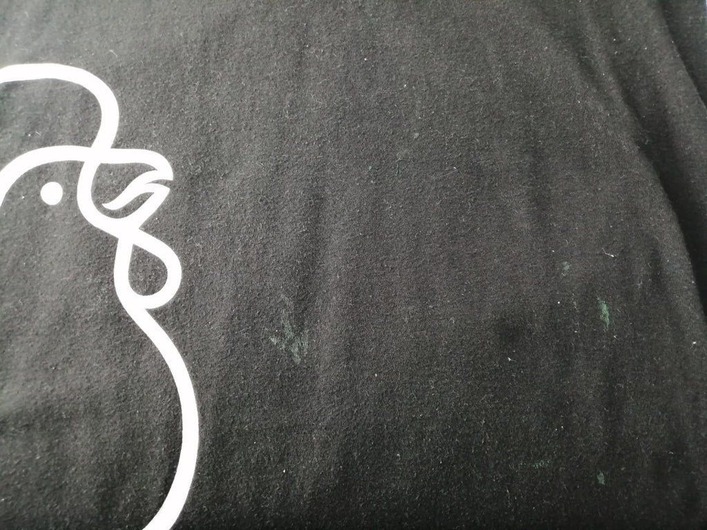 M&O KNITS Black Chicken Graphic Print T-Shirt Men's Size M Black Crew Neck 100% Preshrunk Cotton
