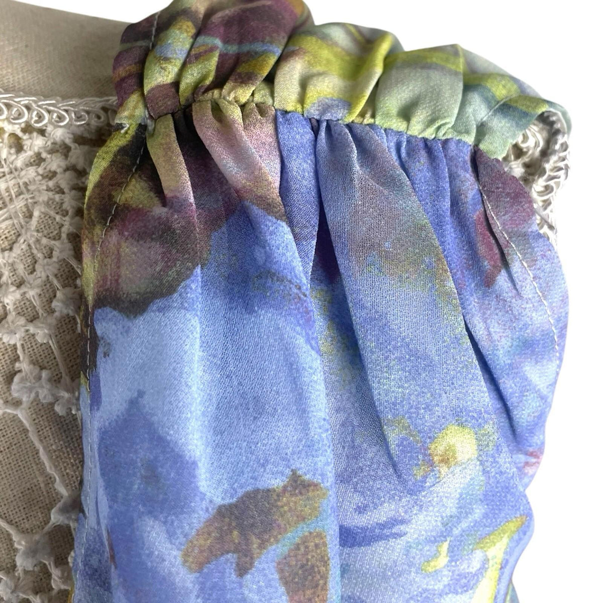 Pretty Little Thing Cowl Neck Crop Top Women's UK Size 8 Ruffle Shoulders Lined
