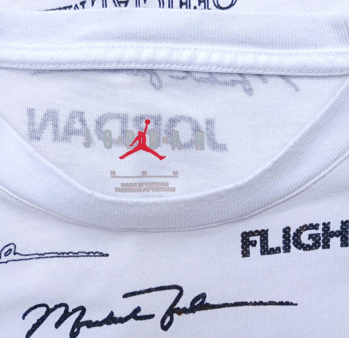 Nike White Nike Air Jordon T-Shirt Men's UK Size M White 100% Cotton Graphic Print