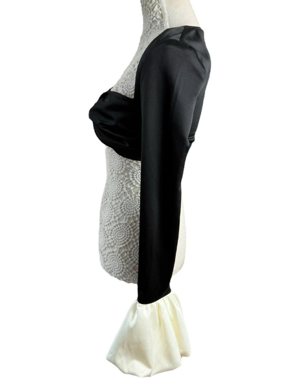 Pretty Little Thing Black Satin Crop Top Puffball Sleeve Women's UK Size 8