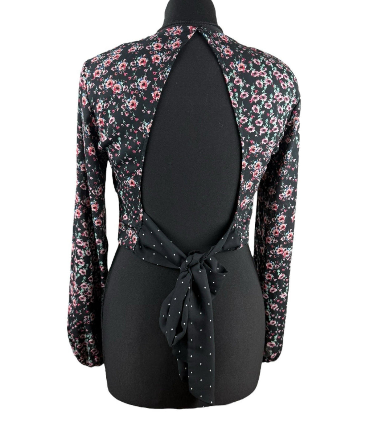 Topshop Black Floral Crop Top Backless High Neck Long Sleeve Women's UK Size 10