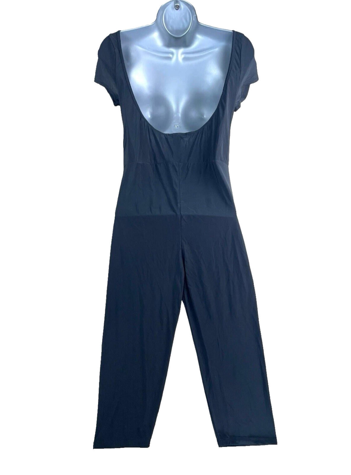 Pretty Little Thing Black Jumpsuit 3/4 Length Leg Women’s UK Size 8 Cut Out Back