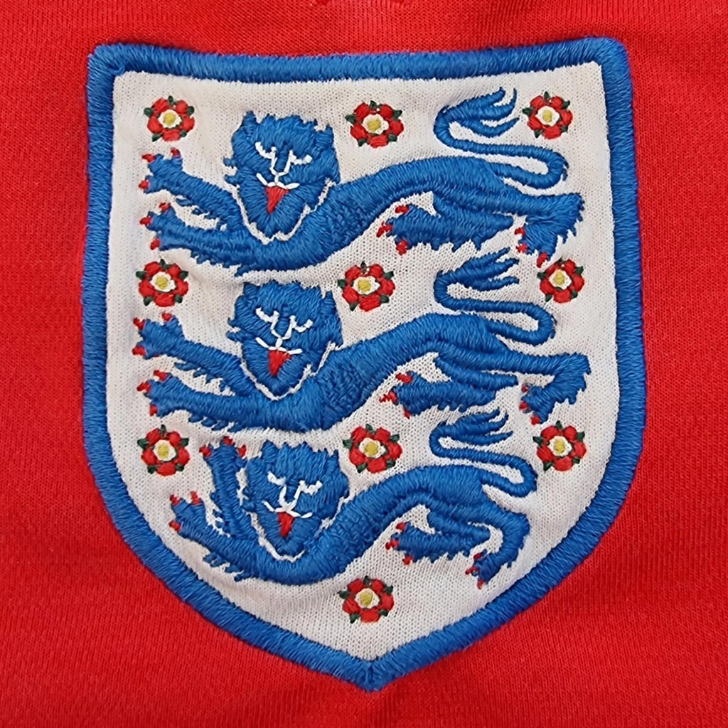 England Football Shirt Men's UK Size M Red Away Kit Hodgkiss 10 Back Print
