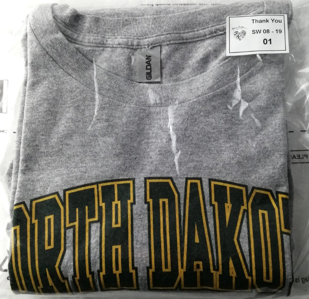 Gildan Gray North Dakota Baseball USA Graphic Print T-Shirt Men's Size XXL Grey Crew Neck