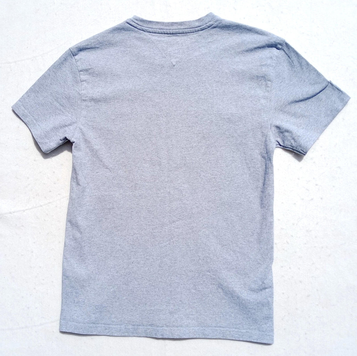 Tommy Hilfiger T Shirt Men's UK Size XS Grey Printed 100% Cotton Easy Care.