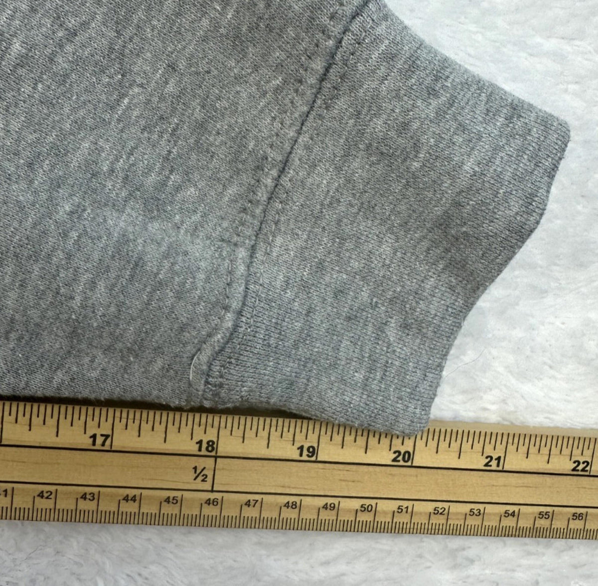 Pennant Gray Devils Softball Hoodie Men's UK Size M Grey Hooded Jersey Pocket Drawstring