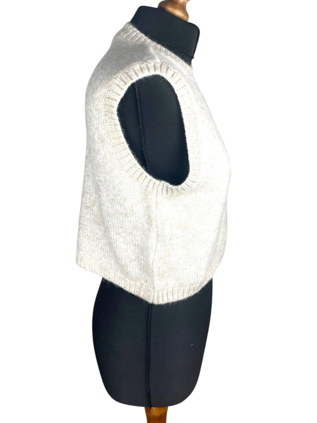 Bershka Beige Knit Vest Jumper Cropped Sleeveless Women's UK Size M
