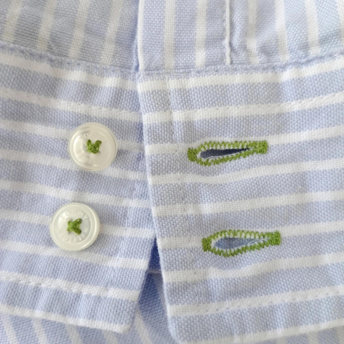Tommy Hilfiger Shirt Men's UK Size XL Blue Striped Long Sleeve Pockets Easy Care