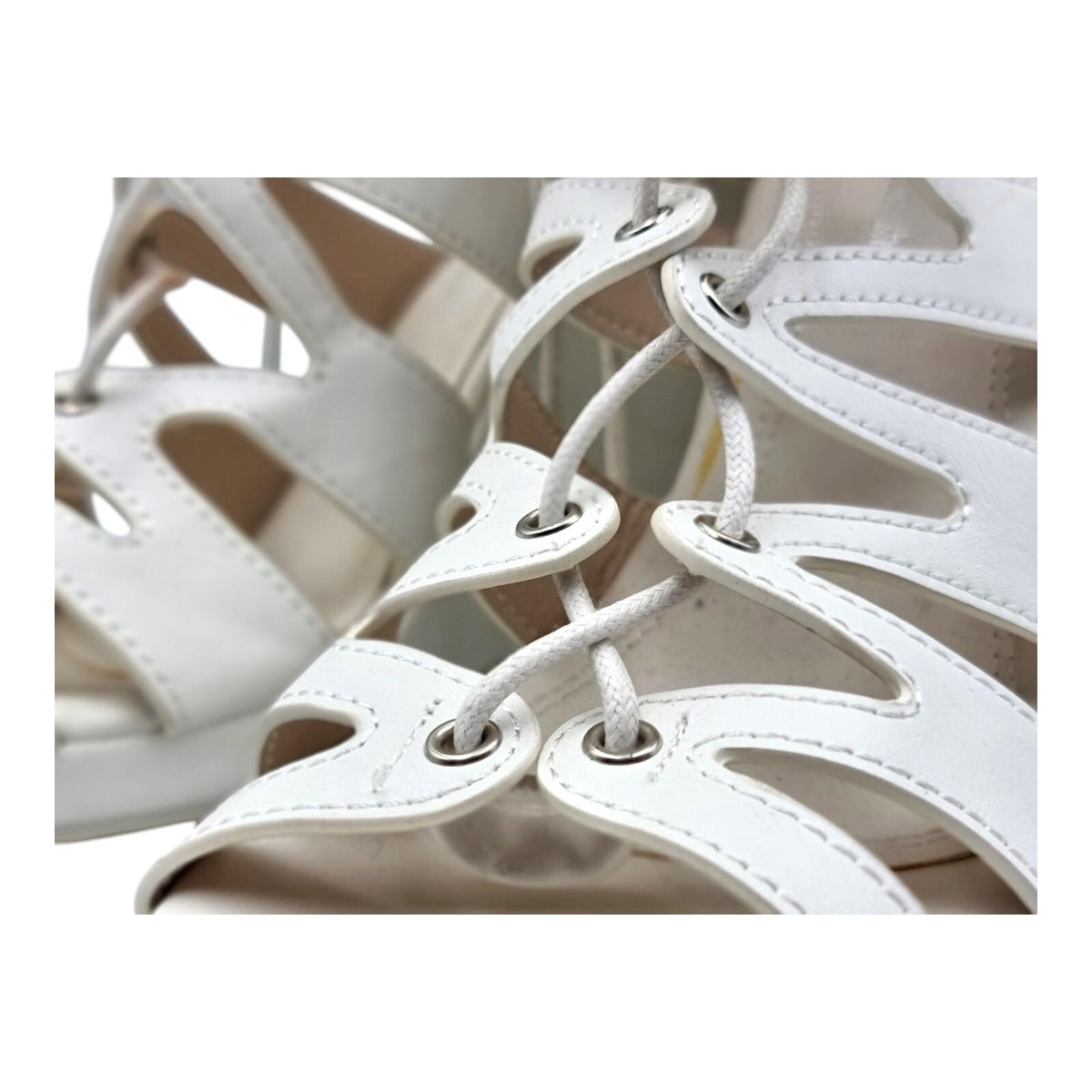 Aspirer Shoes White Aspirer Wedge Shoes Women's UK Size 7 Ankle Strap White Lace Up Faux Leather