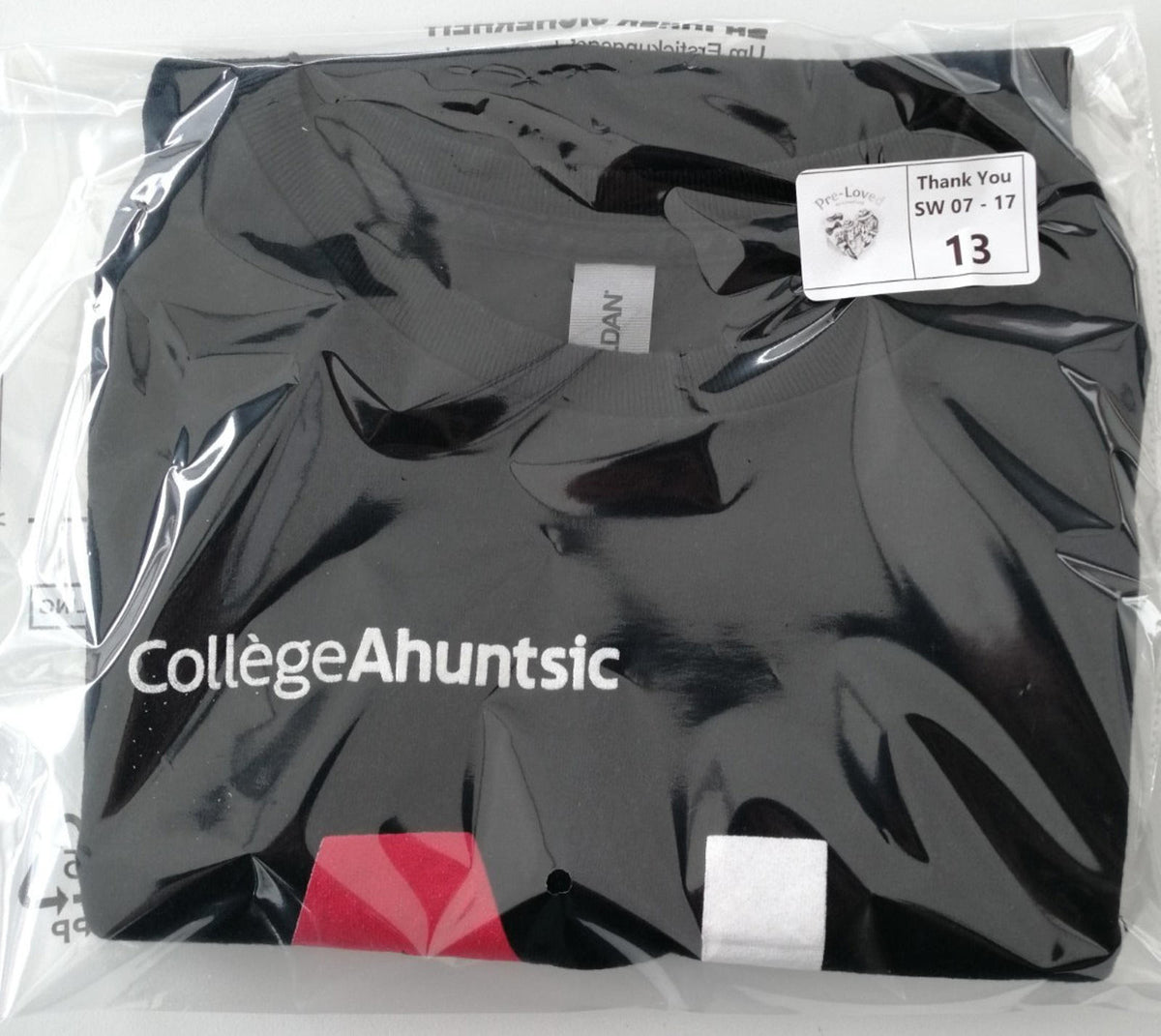 Gildan Black College Education Graphic Print T-Shirt Men's Size S Black Crew Neck 100% Cotton