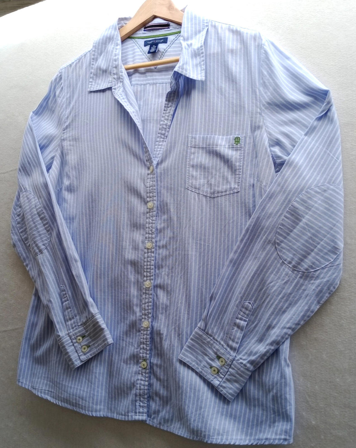 Tommy Hilfiger Shirt Men's UK Size XL Blue Striped Long Sleeve Pockets Easy Care