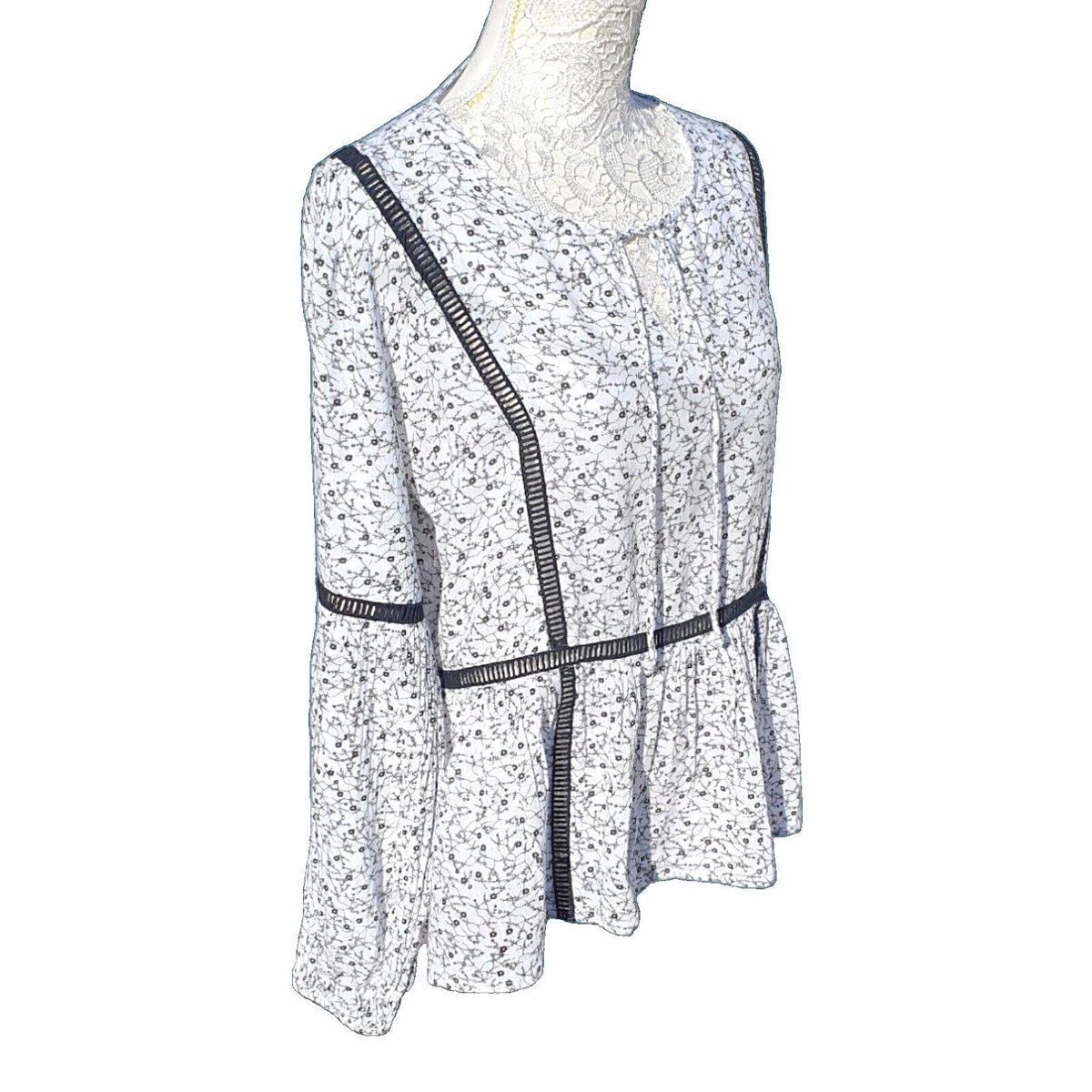 Jacqueline de Yong Off White Floral Crochet Trim Blouse Women's UK Size 10