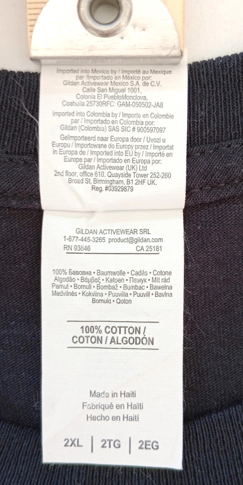 Gildan Black Graphic Print T-Shirt Men's UK Size 2XL Black Crew Neck 100% Cotton University