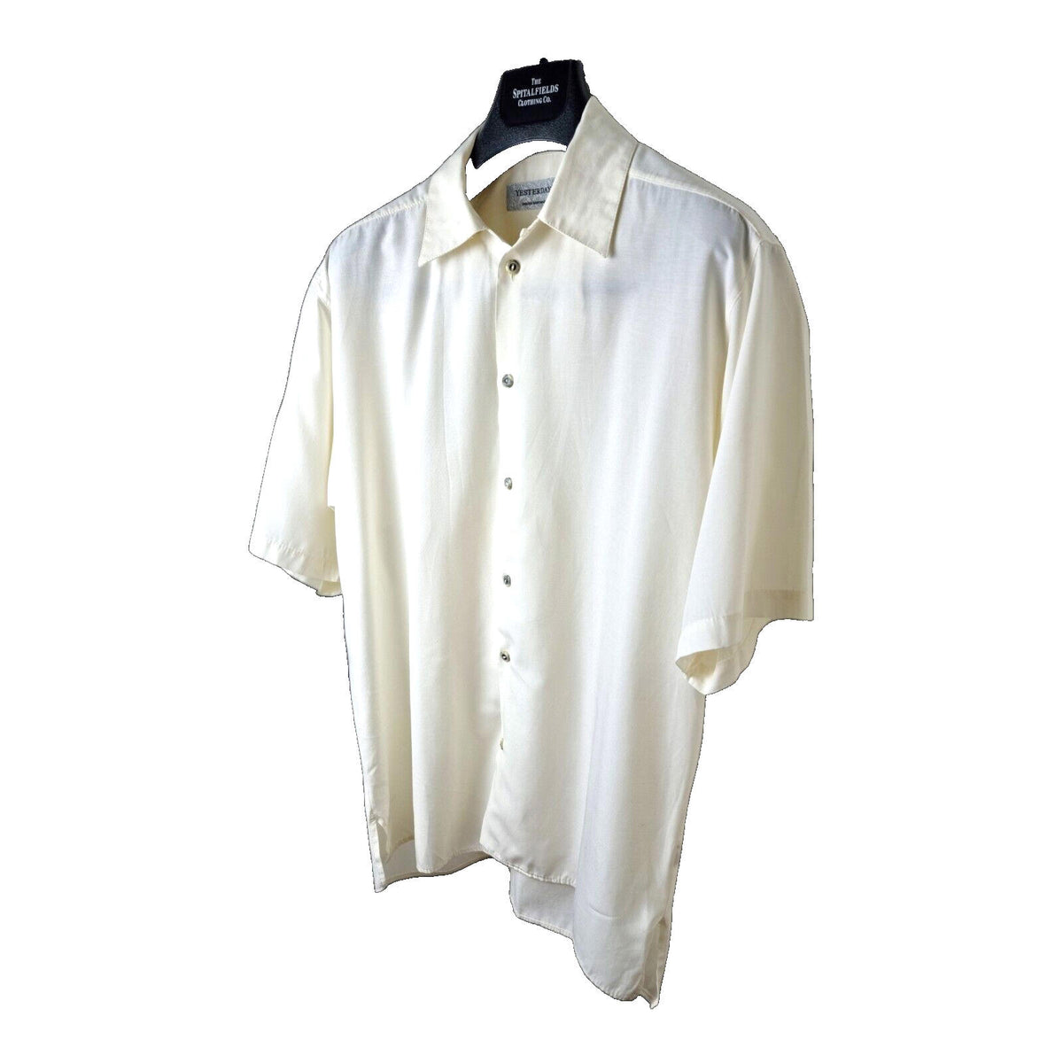 Yesterday's Men's Shirt Short Sleeve  42"-44" Chest 15" Collar Size Large