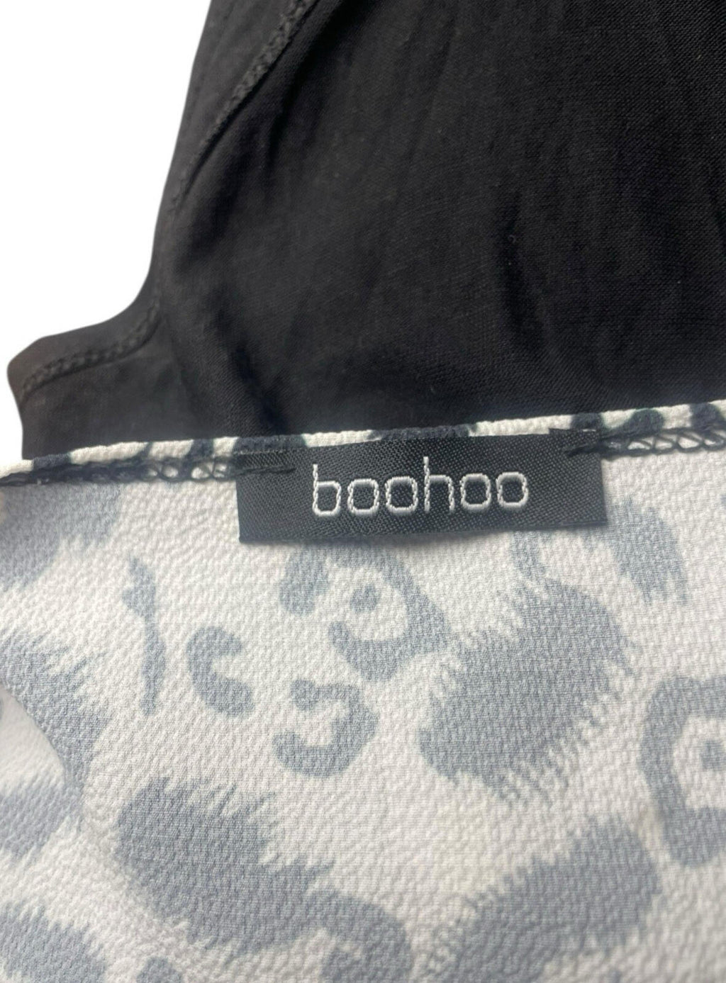 Boohoo Animal Print Bodysuit Top Women's UK Size S Long Sleeve White Black