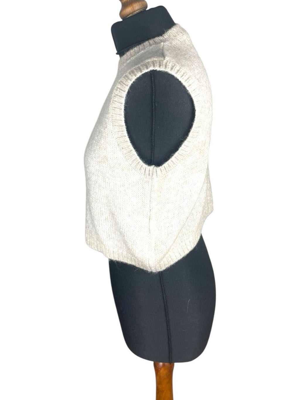 Bershka Beige Knit Vest Jumper Cropped Sleeveless Women's UK Size M