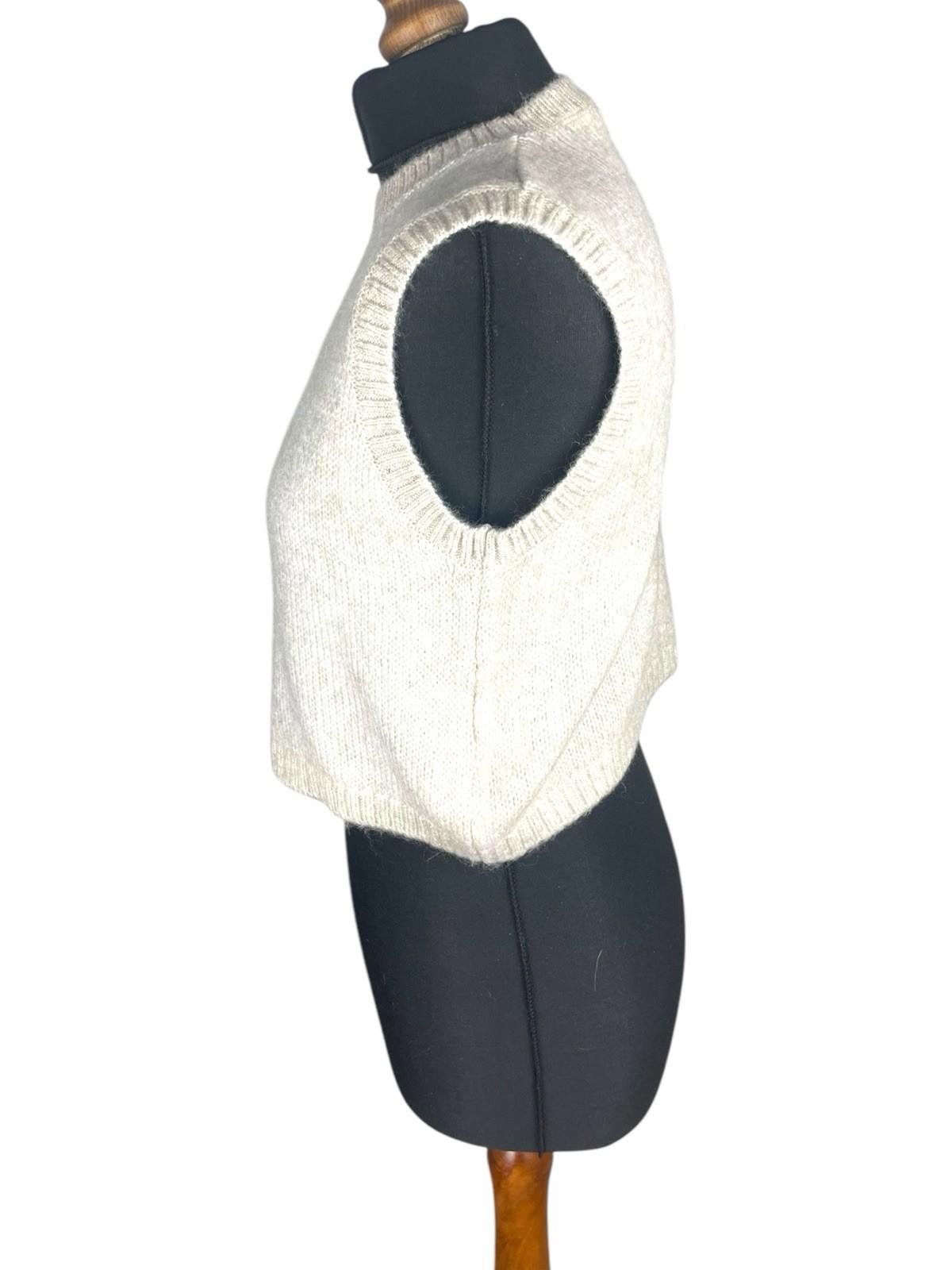 Bershka Beige Knit Vest Jumper Cropped Sleeveless Women's UK Size M