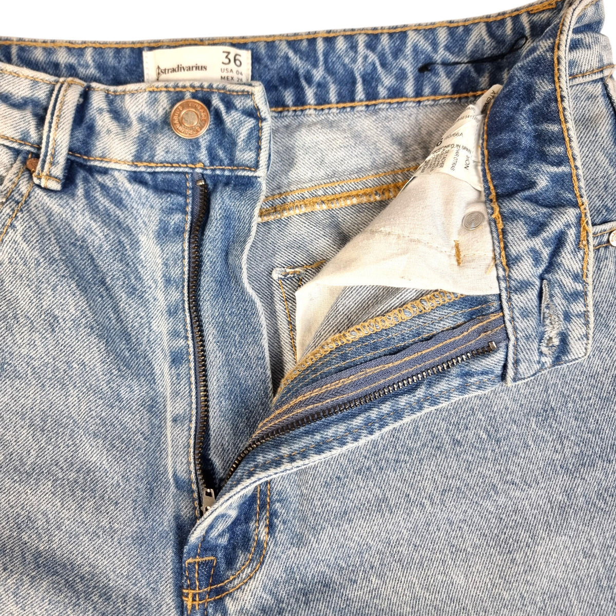 stradivarius Blue Stradivarius Jeans Women's UK Size 8 Straight Fit High Waisted Light Blue Denim