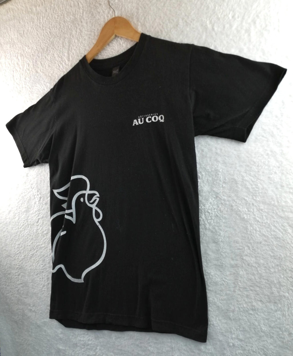 M&O KNITS Black Chicken Graphic Print T-Shirt Men's Size M Black Crew Neck 100% Preshrunk Cotton