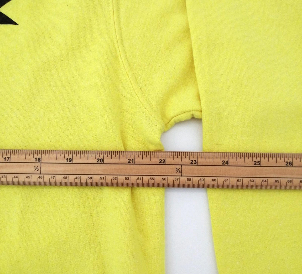 JERZEES Yellow Boston BSSC Champions Hoodie Men's Size M Yellow Jersey Hooded Pockets Sports