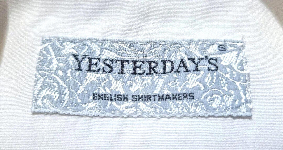 Yesterday's Men's Shirt Short Sleeve  42"-44" Chest 15" Collar Size Large