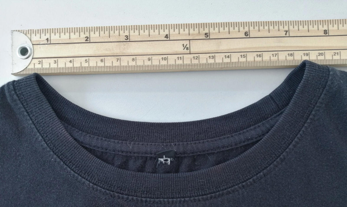 Continental Black Back Room Liminal Graphic Print T-Shirt Men's Size L Black Crew Neck 100% Cotton