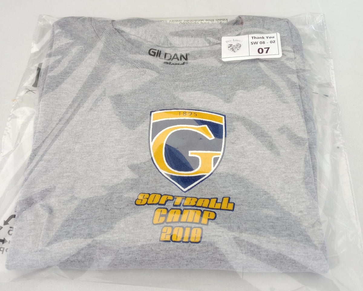 Gildan Gray Softball Camp Graphic Print T-Shirt Men's UK Size M Grey Crew Neck Cotton Mix