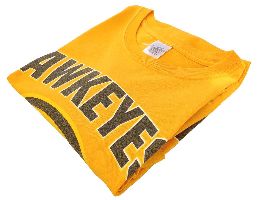 Gildan Yellow Hawkeyes Football Graphic Print T-Shirt Men's UK Size S Yellow 100% Cotton