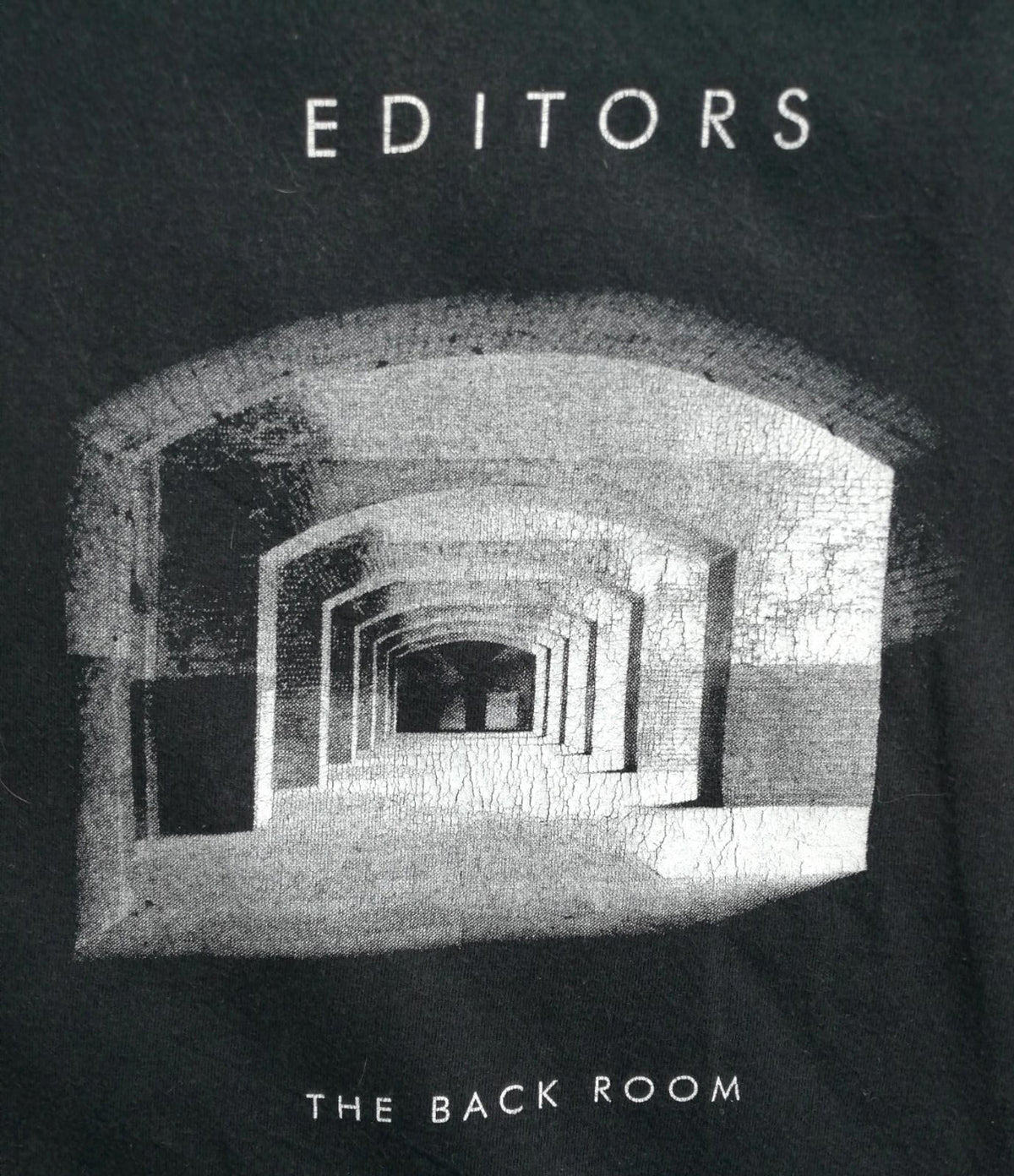 Continental Black Back Room Liminal Graphic Print T-Shirt Men's Size L Black Crew Neck 100% Cotton