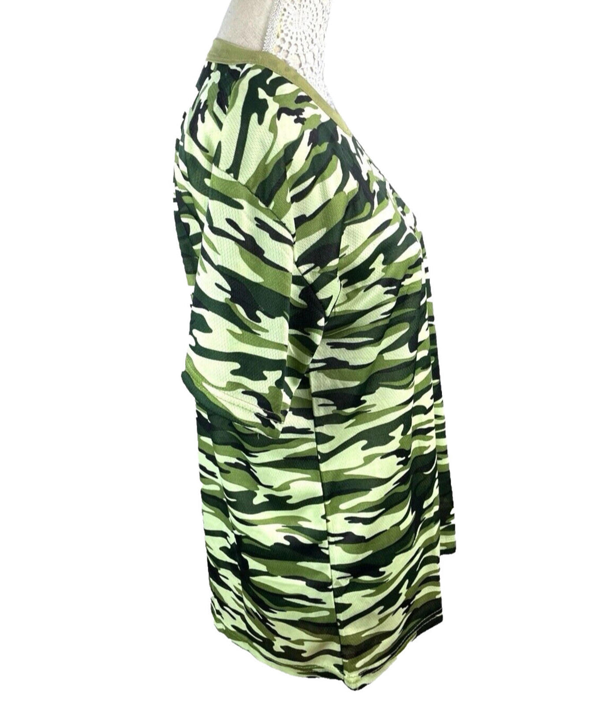 Khaki Camo Active Wear T-shirt Breathable Women's UK Size M (10-12)