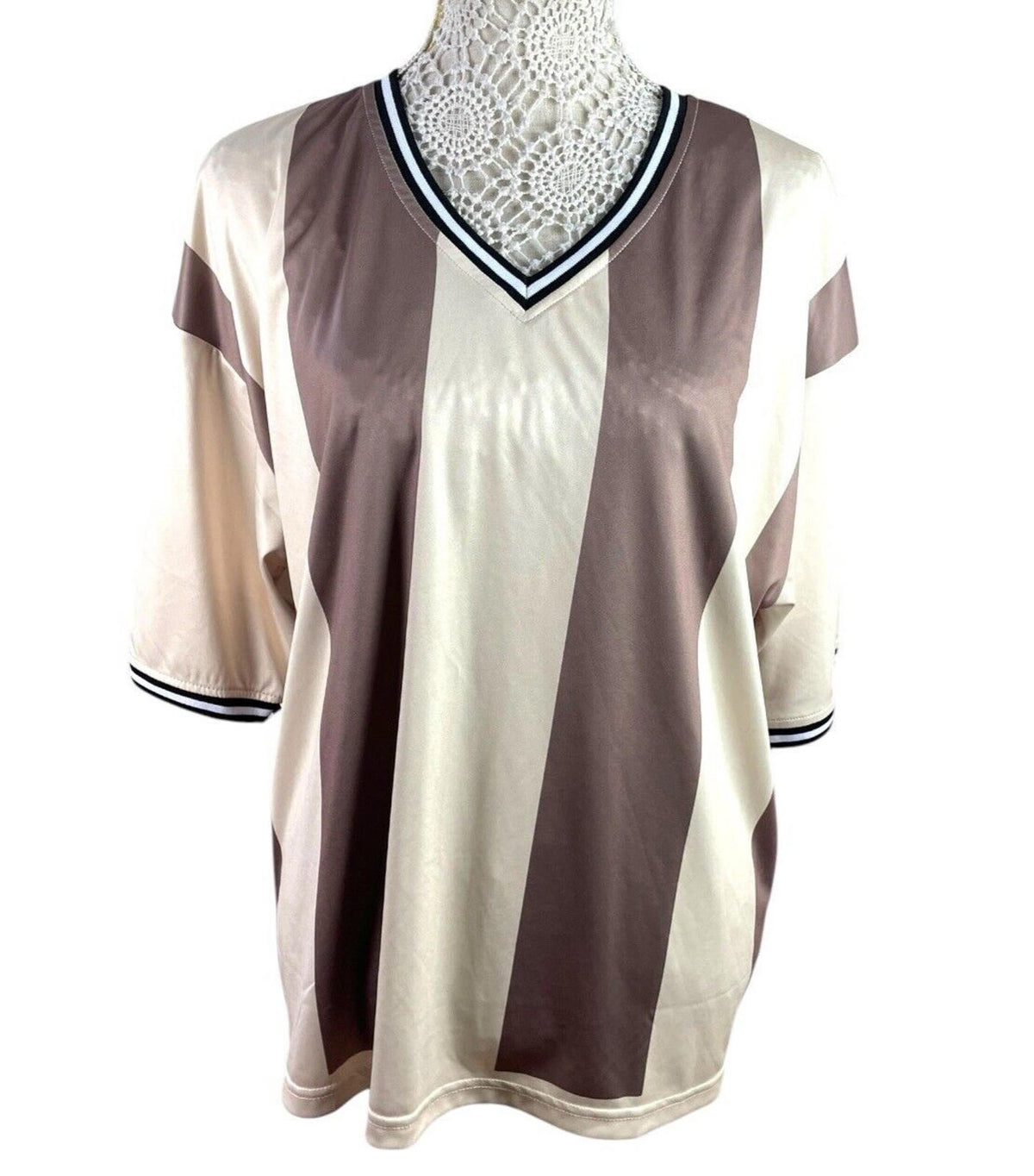 Pretty Little Thing Beige Stripe Football T-Shirt Oversized Women's UK Size 8